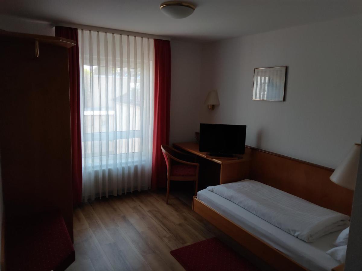 Hotel Gasthaus Zum Engel Rastatt Esterno foto